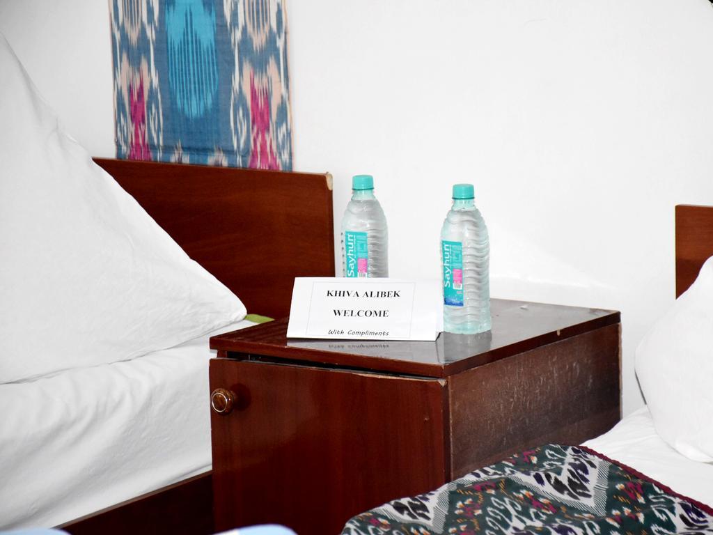 Khiva Alibek B&B & Travel Екстериор снимка